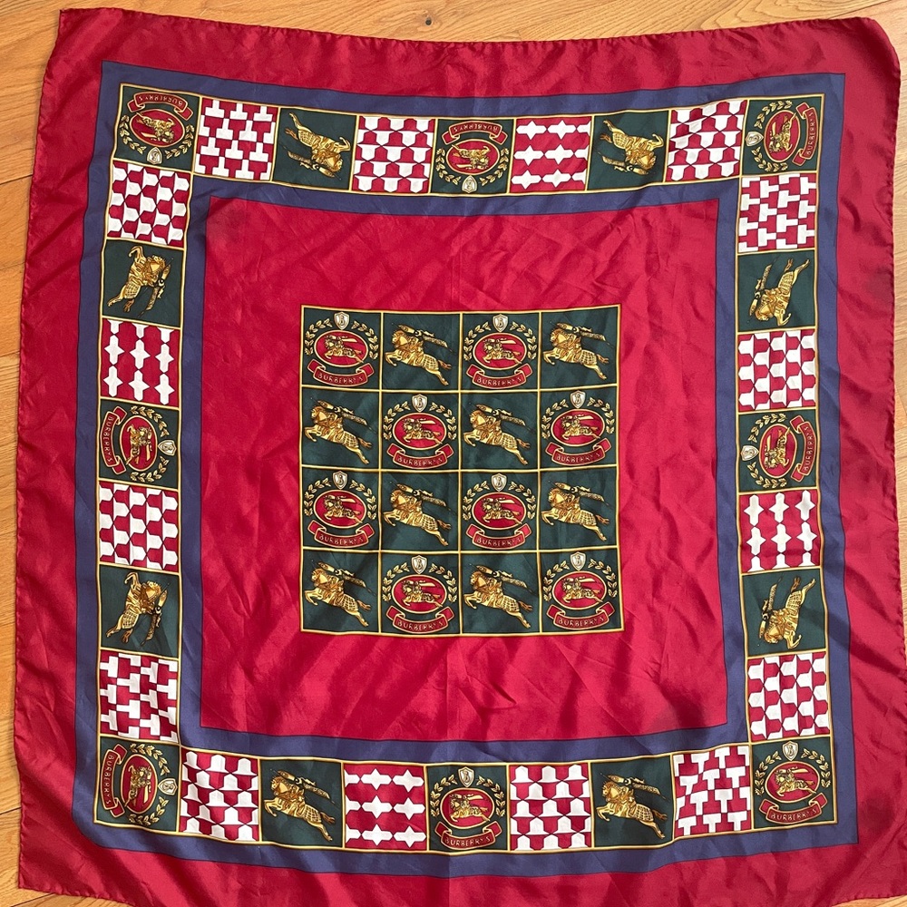 Vintage Authentic Burberry’s 100% silk scarf